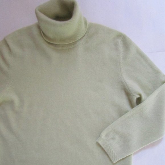 CASHMERE Turtleneck Pullover Knit Sweater Celery Green - Picture 2 of 5